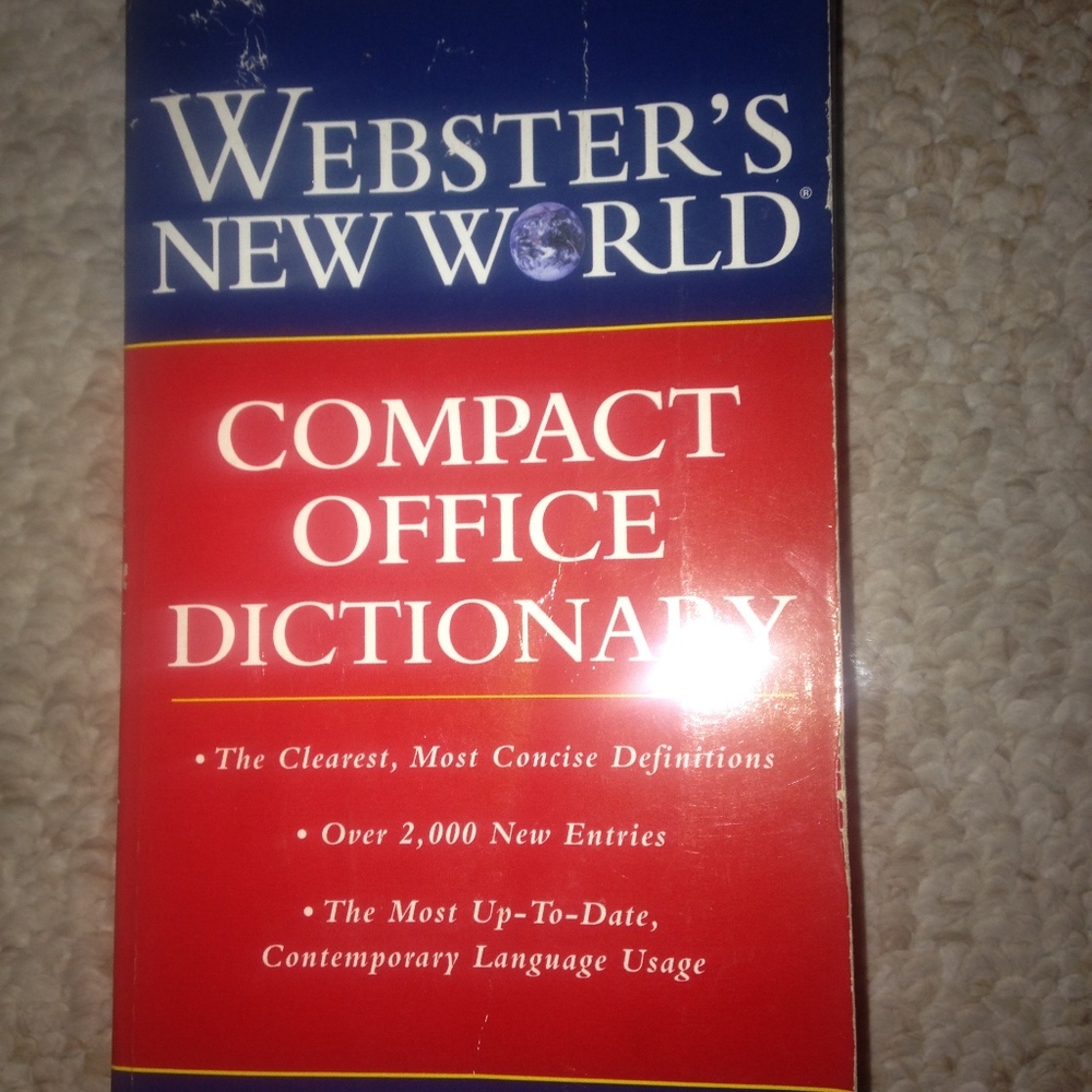 Books - Picture 4 of 7
